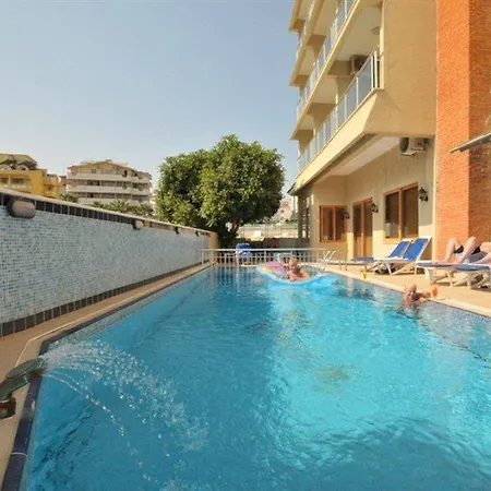Ξενοδοχείο Maris 3*